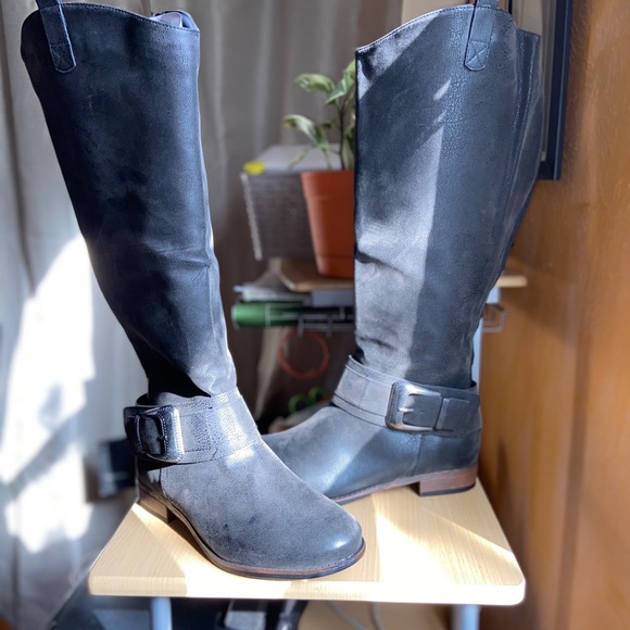 knee high boots torrid